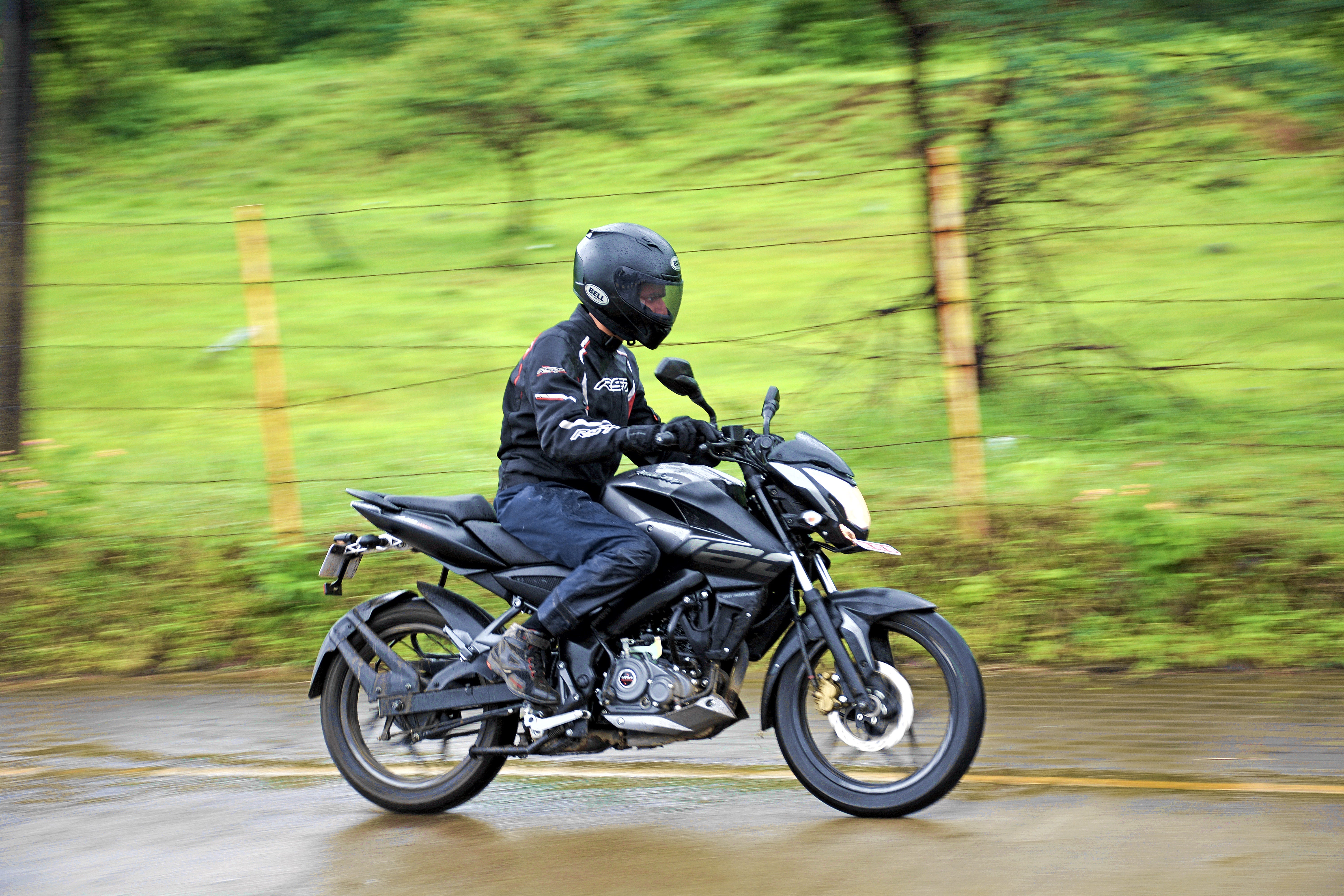 Bajaj Pulsar NS160